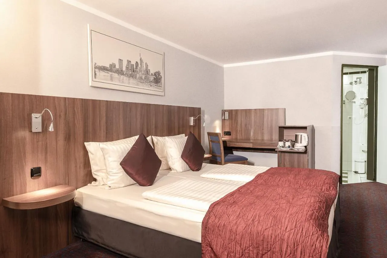 Ramada By Wyndham Frankfurt Central Station فرانكفورت