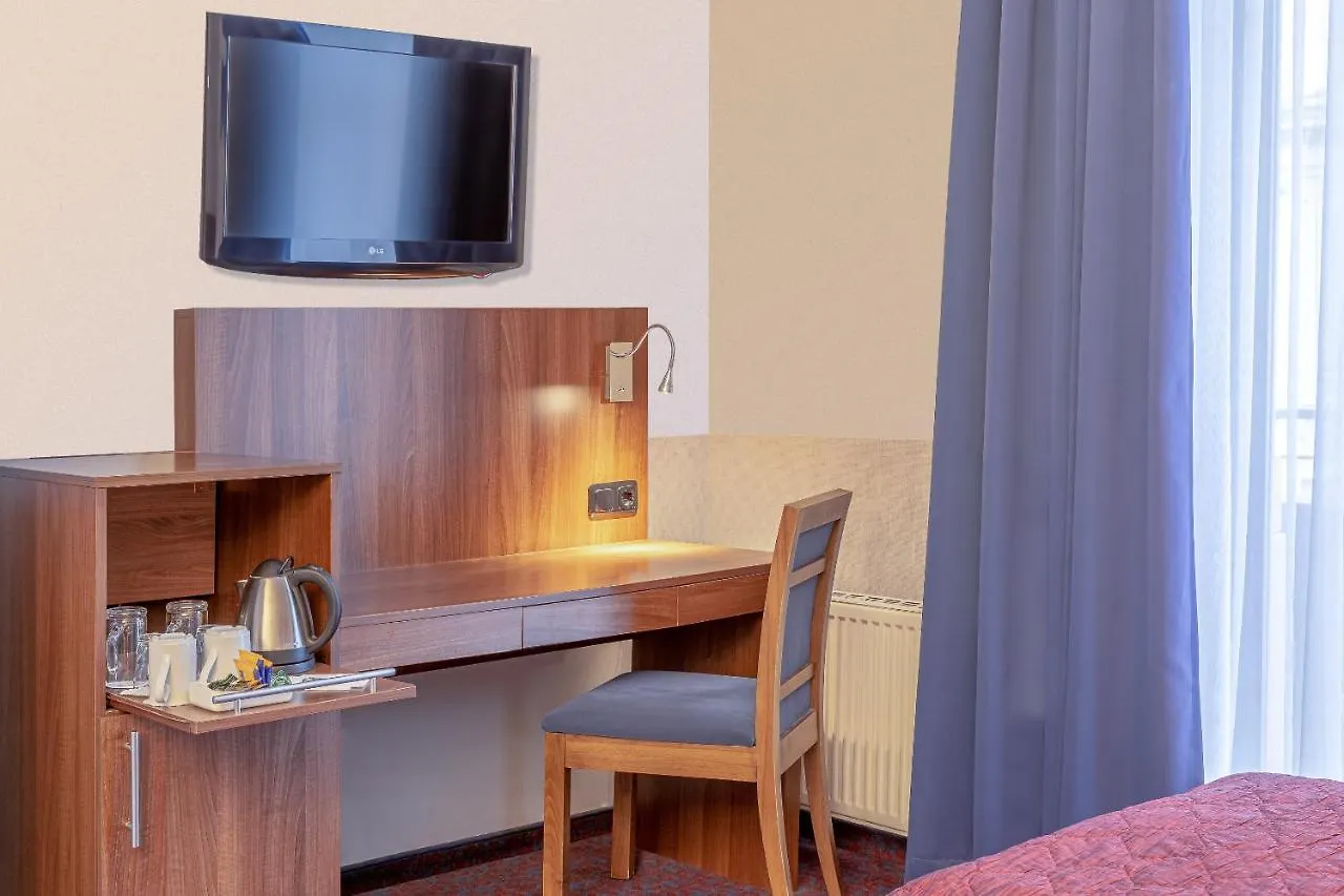 Ramada By Wyndham Frankfurt Central Station فرانكفورت